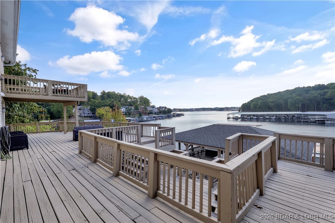 Sunrise Beach, Missouri, 65079, United States, 5 Bedrooms Bedrooms, ,6 BathroomsBathrooms,Residential,Active,2015451