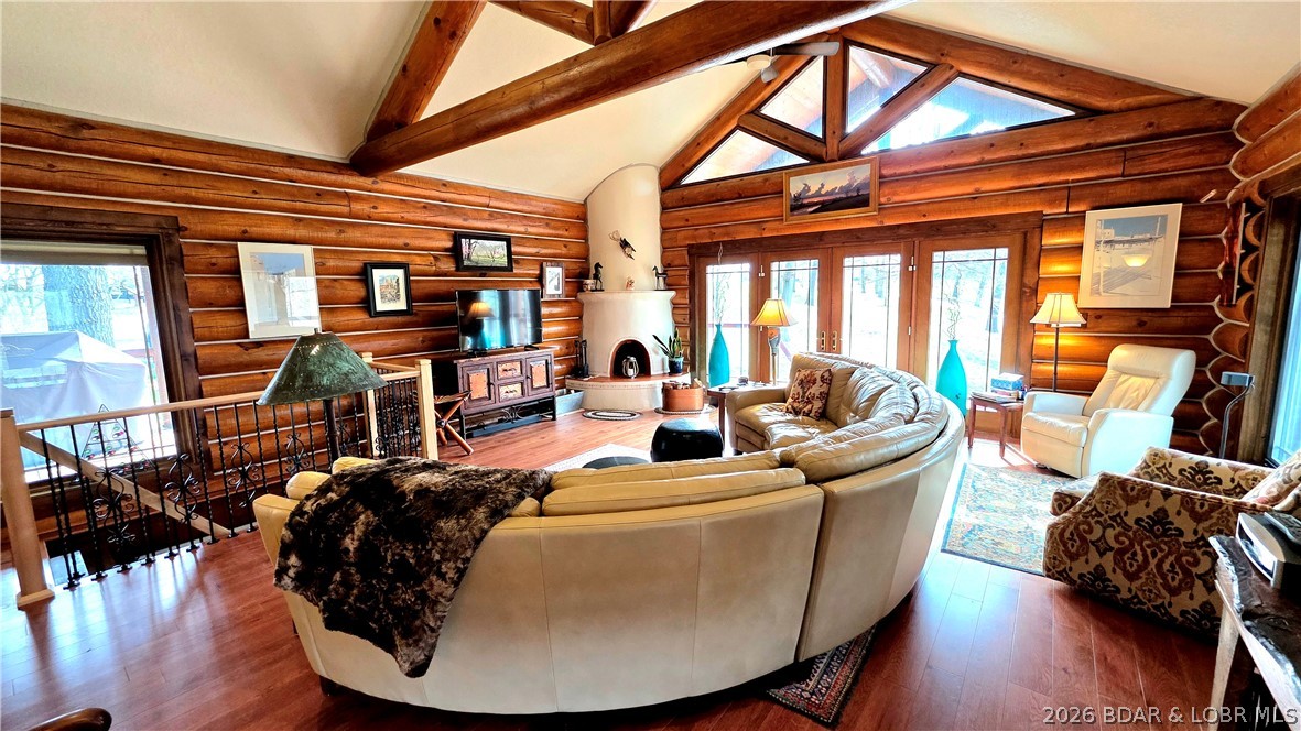 Versailles, Missouri, 65084, United States, 4 Bedrooms Bedrooms, ,3 BathroomsBathrooms,Residential,Active,2028788