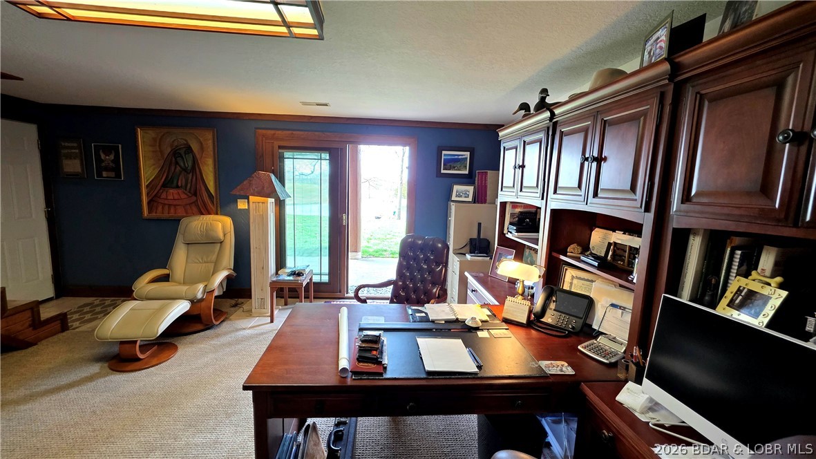 Versailles, Missouri, 65084, United States, 4 Bedrooms Bedrooms, ,3 BathroomsBathrooms,Residential,Active,2028788