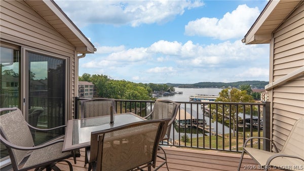 70 ROBINWOOD DR # 3E, LAKE OZARK, MO 65049 - Image dc20fcc016d9916e8d2c39435f4792cd/1104426758