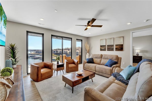 182 HAVENS PLACE DRIVE # 4H, LAKE OZARK, MO 65049 - Image ea47f820b5cdb09a4e8e851004ec0dae/2557583426