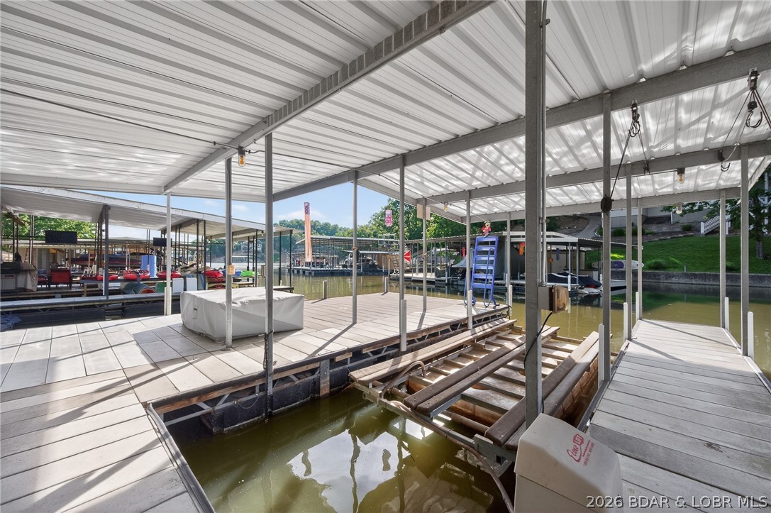 Lake Ozark, Missouri, 65049, United States, 5 Bedrooms Bedrooms, ,4 BathroomsBathrooms,Residential,Active,2019484