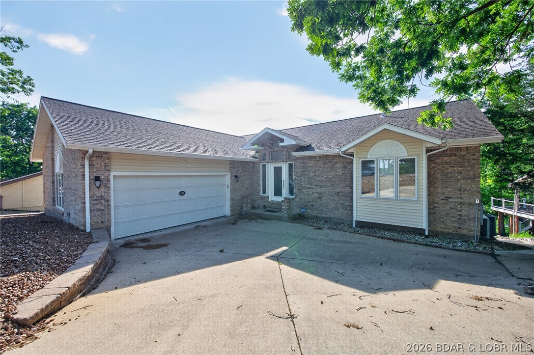 Lake Ozark, Missouri, 65049, United States, 5 Bedrooms Bedrooms, ,4 BathroomsBathrooms,Residential,Active,2019484