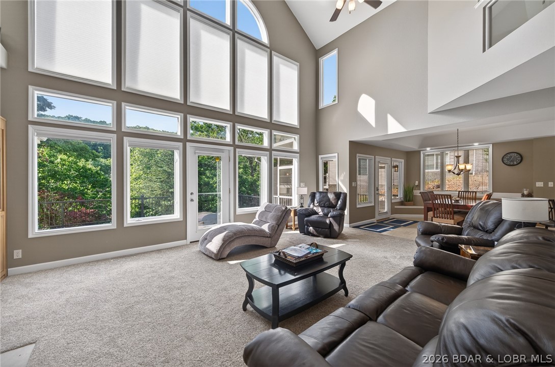 Lake Ozark, Missouri, 65049, United States, 5 Bedrooms Bedrooms, ,4 BathroomsBathrooms,Residential,Active,2019484