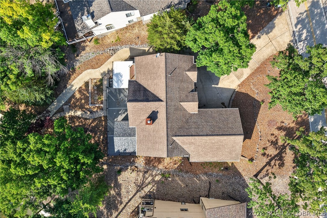 Lake Ozark, Missouri, 65049, United States, 5 Bedrooms Bedrooms, ,4 BathroomsBathrooms,Residential,Active,2019484