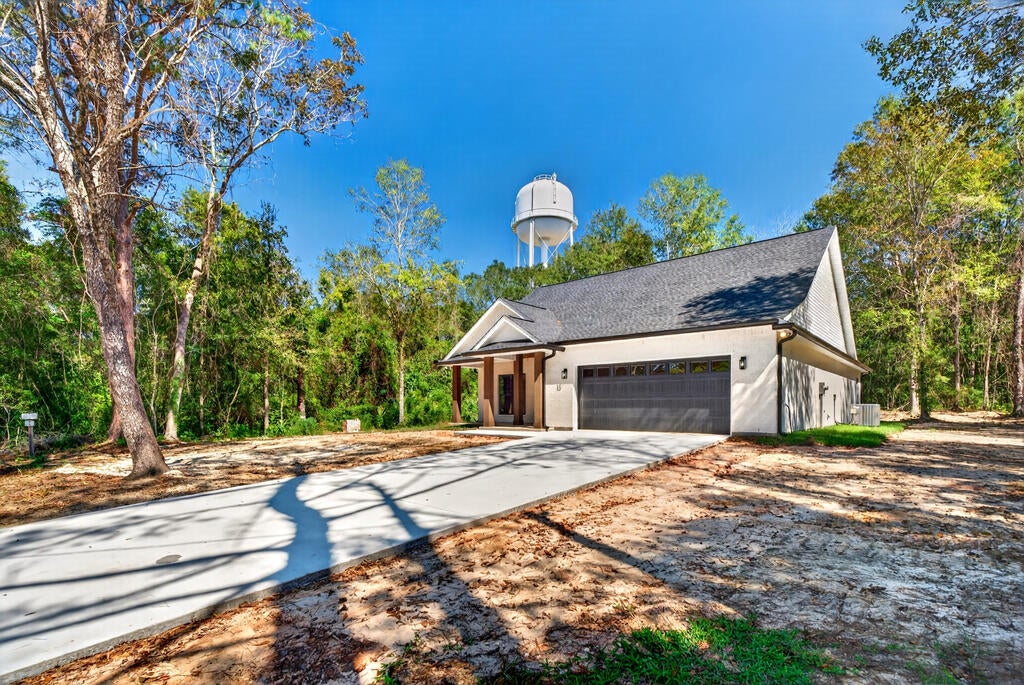 216 E Sunnybrook Rd