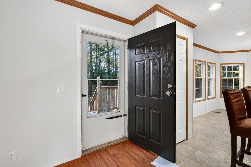 264 Pop Hill Rd
