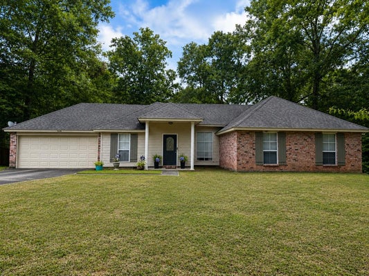 126 STONE HOLLOW TRCE, CARRIERE, MS 39426 - Image 57d7b1304d4b2fb39f942e8dd166f25a/1319211507