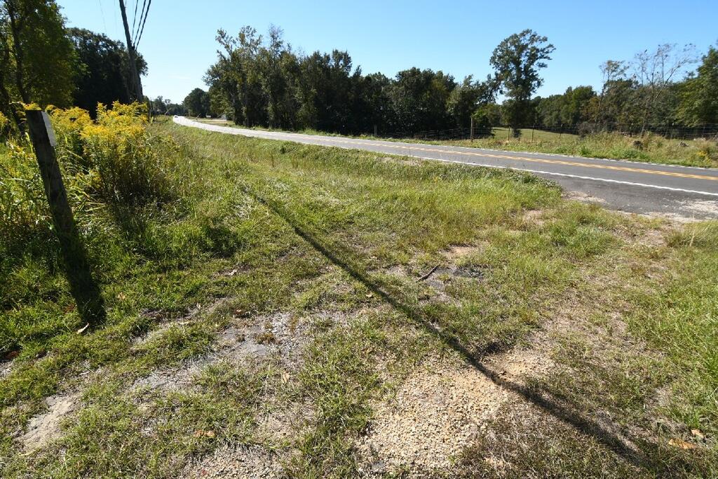 5608 Hwy 43 N