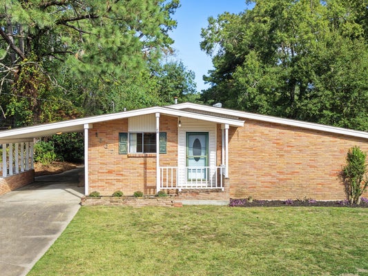 1107 PARKWOOD CIR, PICAYUNE, MS 39466 - Image c0d0670b200345cc84f38cd8a3f54da3/816805137