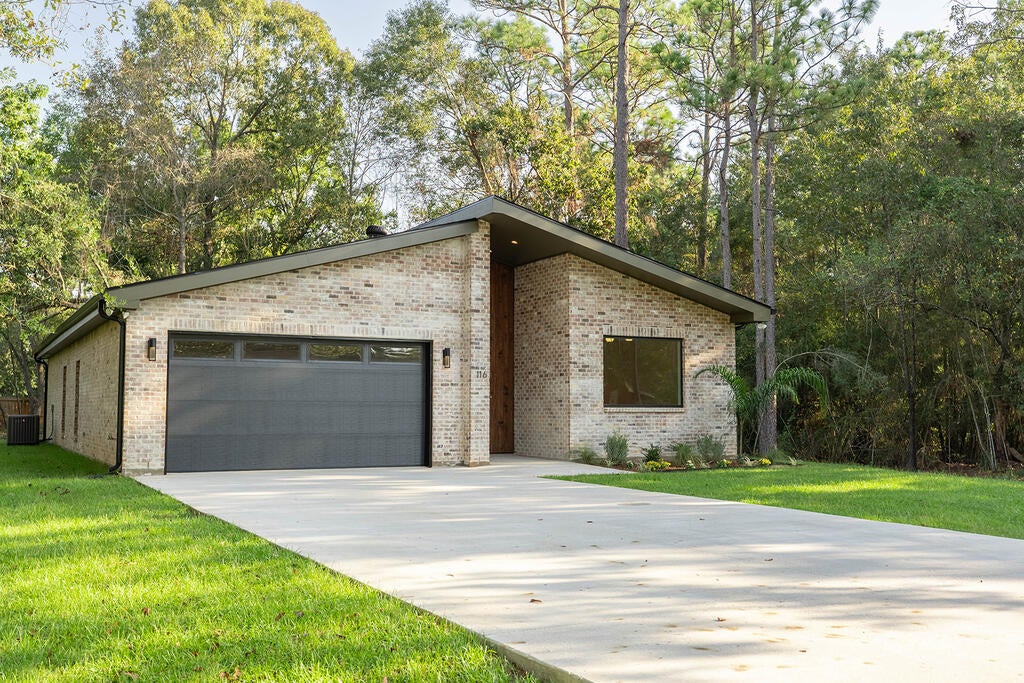 116 Pinedale Dr.