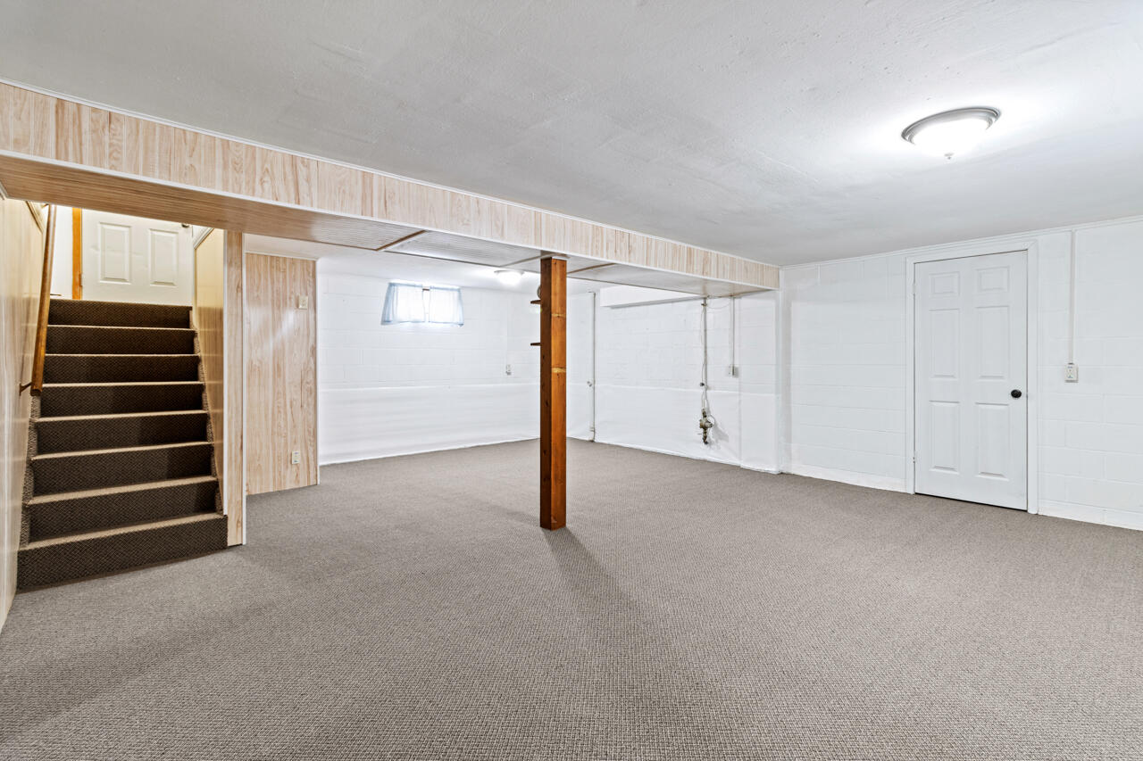 Council Bluffs, Iowa 51501, United States, 3 Bedrooms Bedrooms, ,1 BathroomBathrooms,Residential,Active,167597