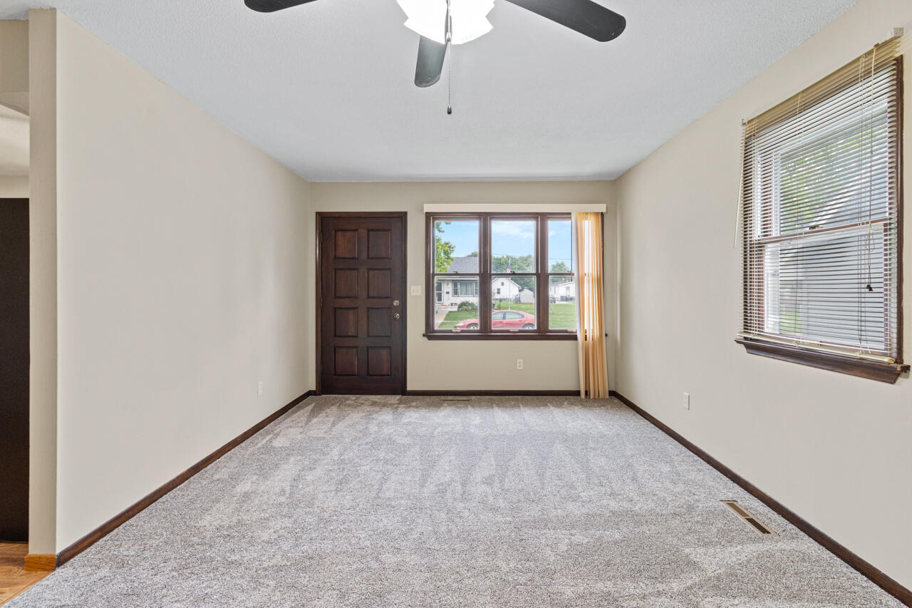 Council Bluffs, Iowa 51501, United States, 3 Bedrooms Bedrooms, ,1 BathroomBathrooms,Residential,Active,167597