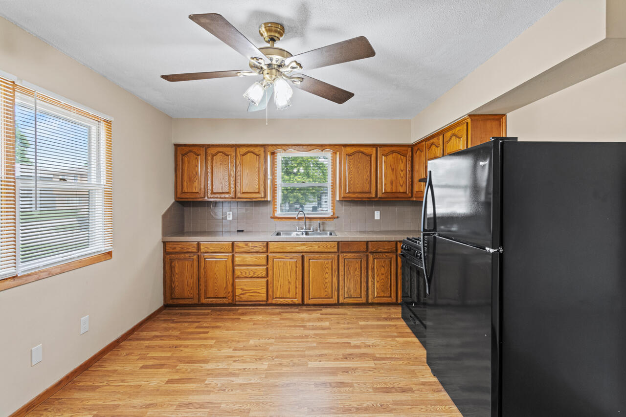 Council Bluffs, Iowa 51501, United States, 3 Bedrooms Bedrooms, ,1 BathroomBathrooms,Residential,Active,167597