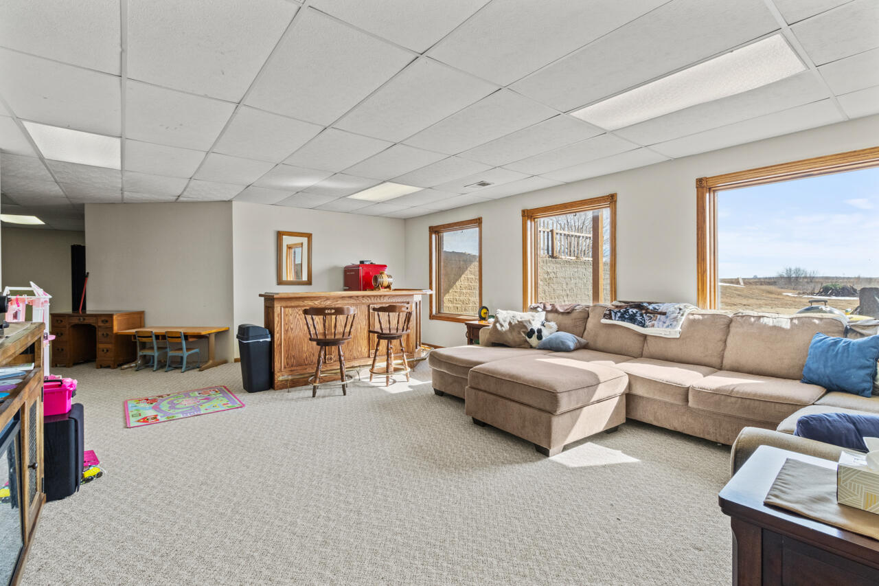 Council Bluffs, Iowa 51503, United States, 4 Bedrooms Bedrooms, ,4 BathroomsBathrooms,Residential,Active,78925