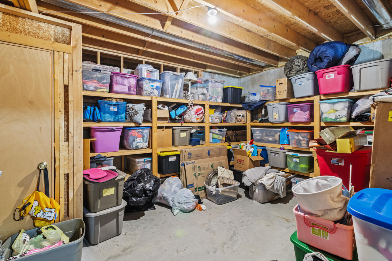 Council Bluffs, Iowa 51503, United States, 4 Bedrooms Bedrooms, ,4 BathroomsBathrooms,Residential,Active,78925