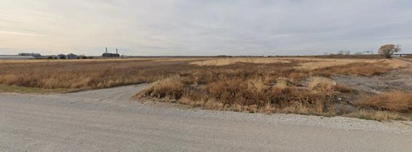 N 39TH ST, COUNCIL BLUFFS, IA 51501 - Image 0413cf6b19d7d5db52d4e5b71e46e57a/3520344299