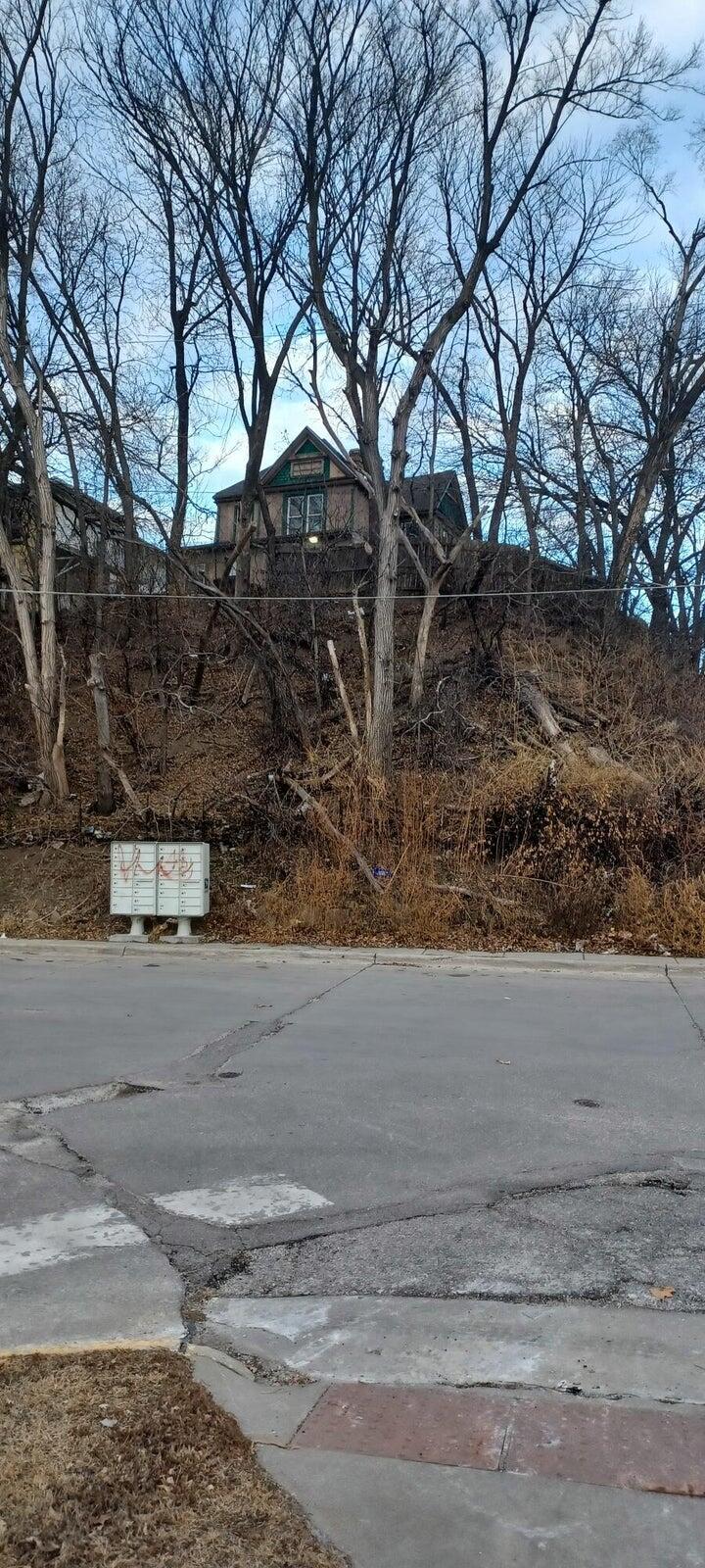 Council Bluffs, Iowa 51503, United States, ,Residential,Active,4945