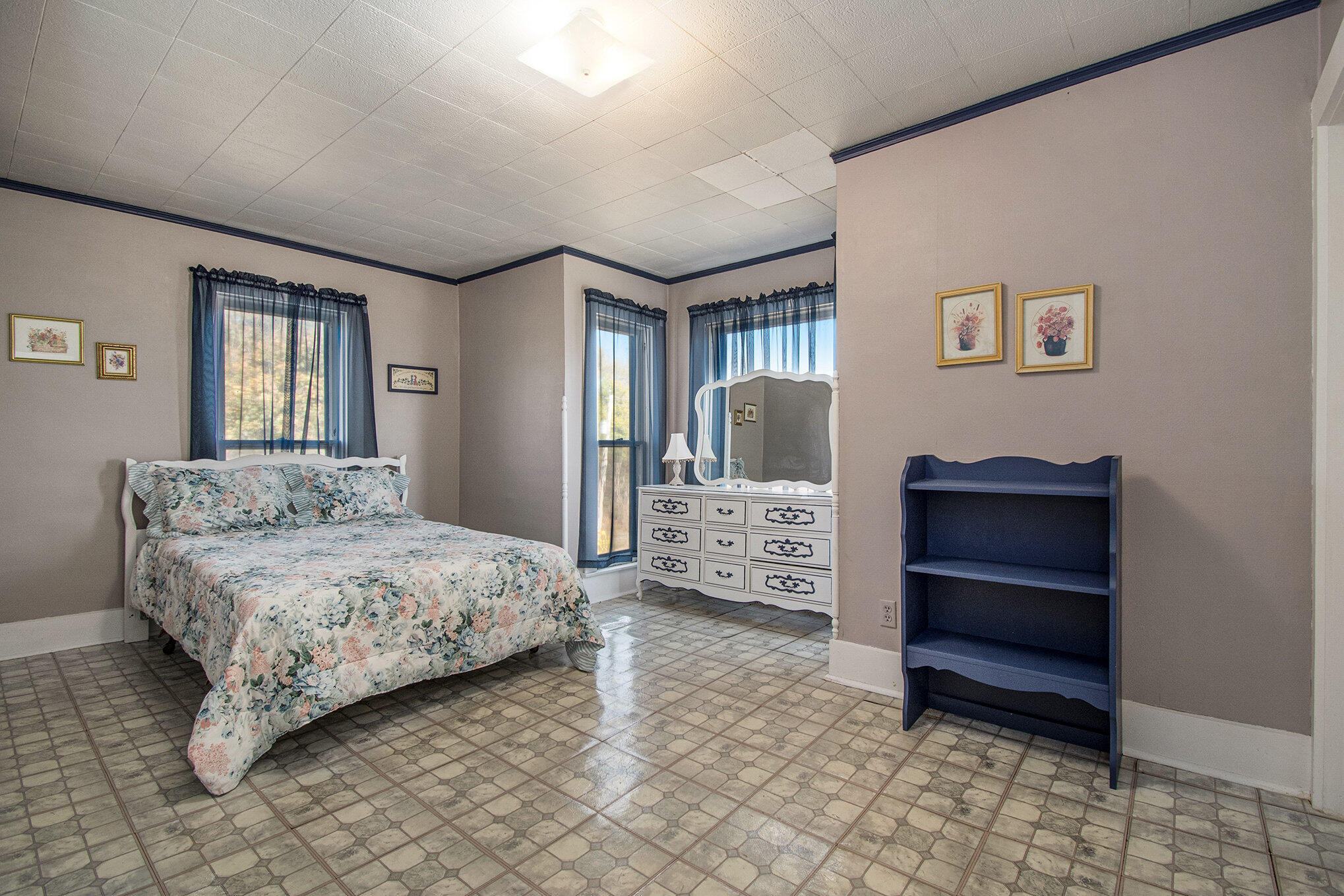 Beebeetown, Iowa 51546, United States, 5 Bedrooms Bedrooms, ,2 BathroomsBathrooms,Residential,Active,86222