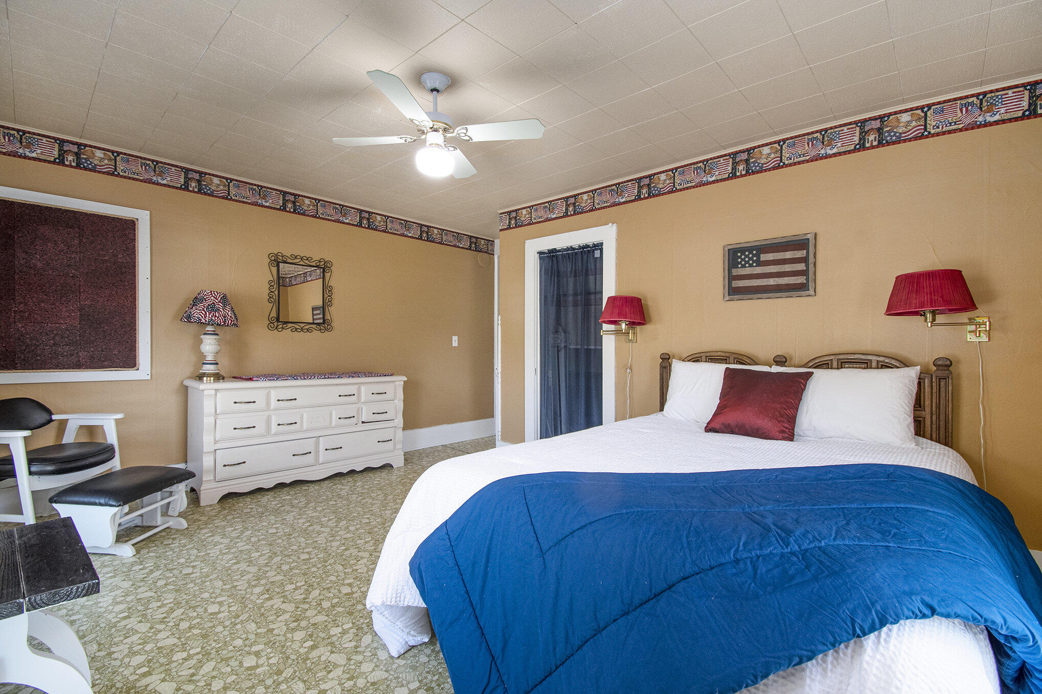 Beebeetown, Iowa 51546, United States, 5 Bedrooms Bedrooms, ,2 BathroomsBathrooms,Residential,Active,86222