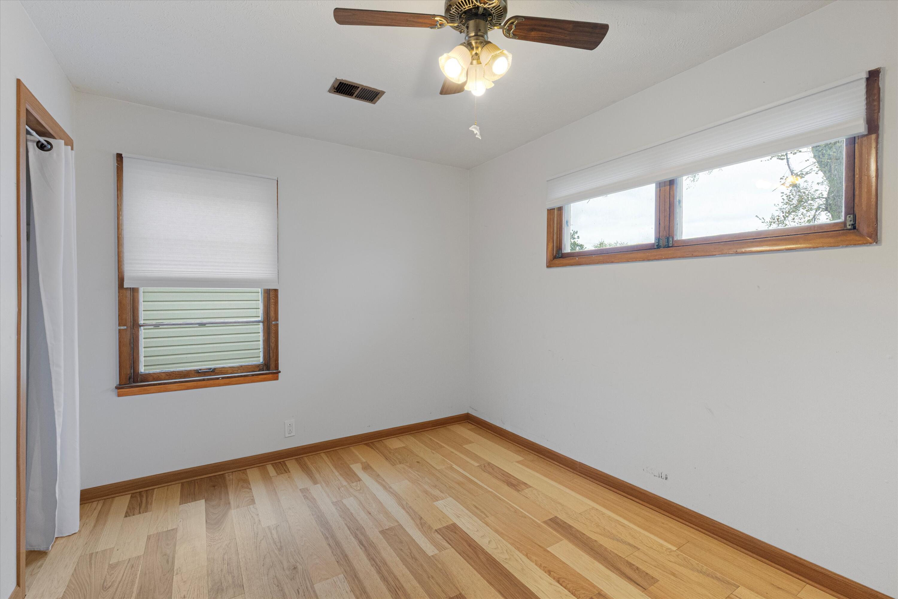 Council Bluffs, Iowa 51501, United States, 2 Bedrooms Bedrooms, ,1 BathroomBathrooms,Residential,Active,117468