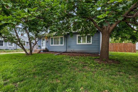 Photo of 515 N 26TH Street, COUNCIL BLUFFS, IA 51501 (MLS # 26-977)