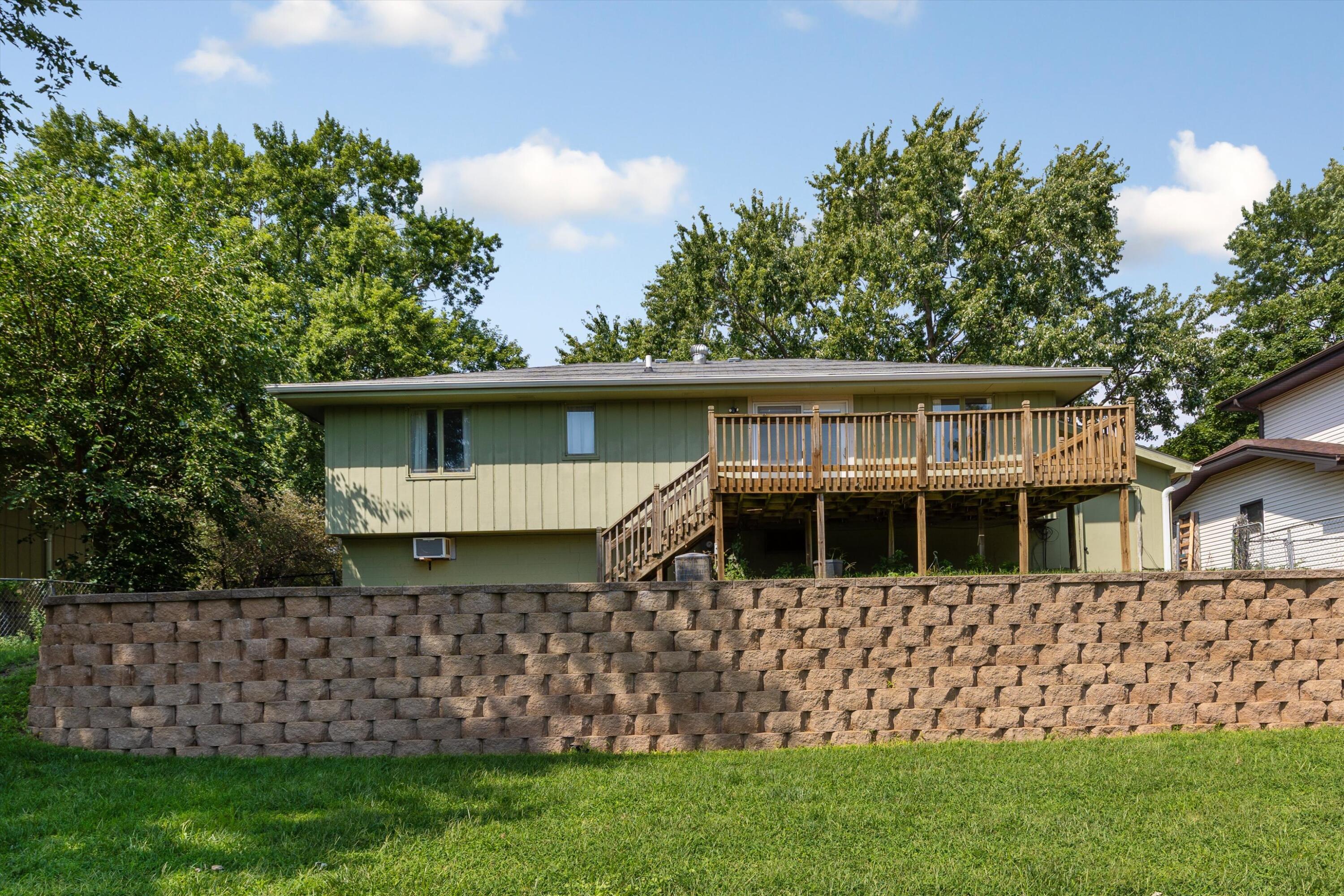 Council Bluffs, Iowa 51503, United States, 3 Bedrooms Bedrooms, ,3 BathroomsBathrooms,Residential,Contingent,193149