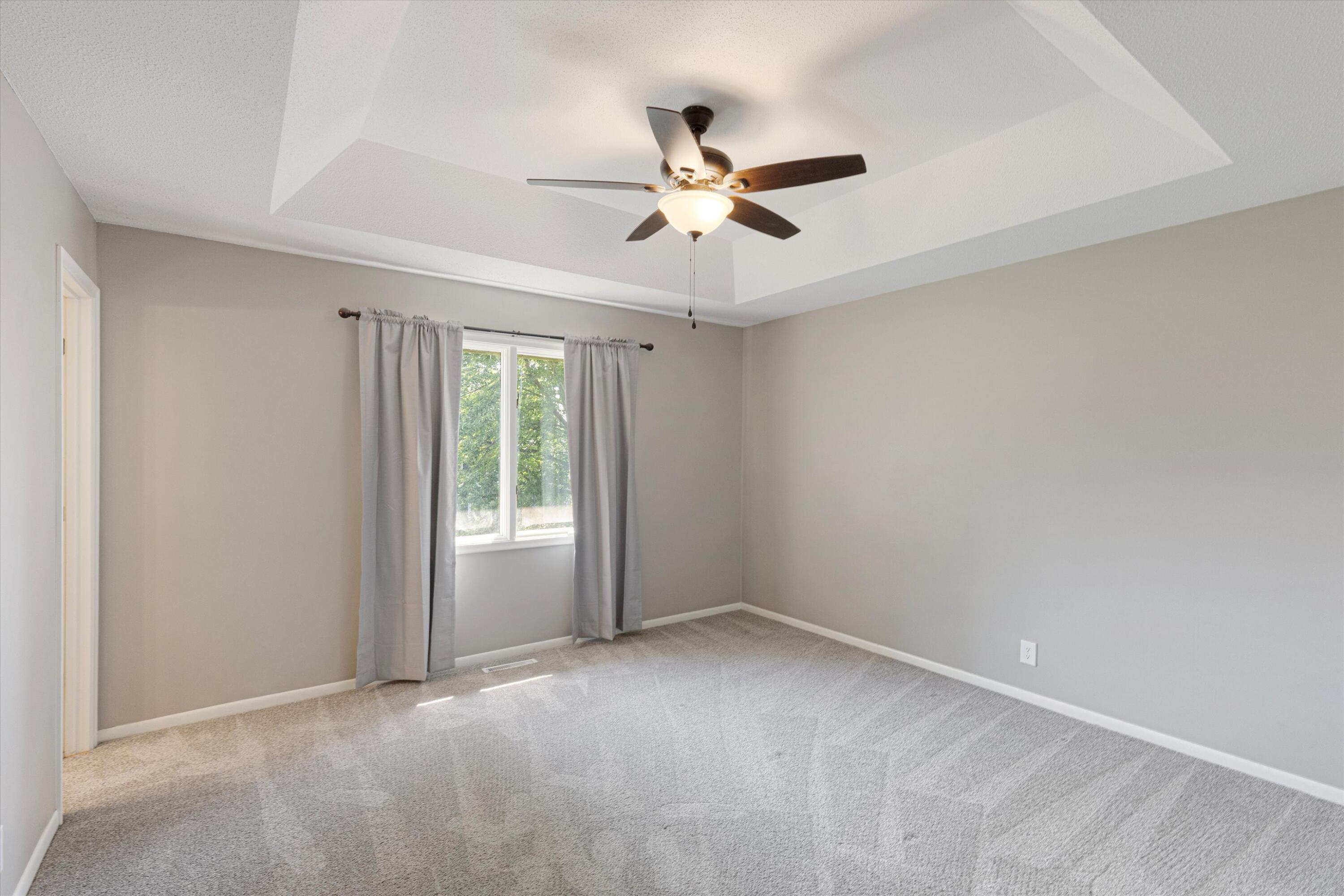 Council Bluffs, Iowa 51503, United States, 3 Bedrooms Bedrooms, ,3 BathroomsBathrooms,Residential,Contingent,193149