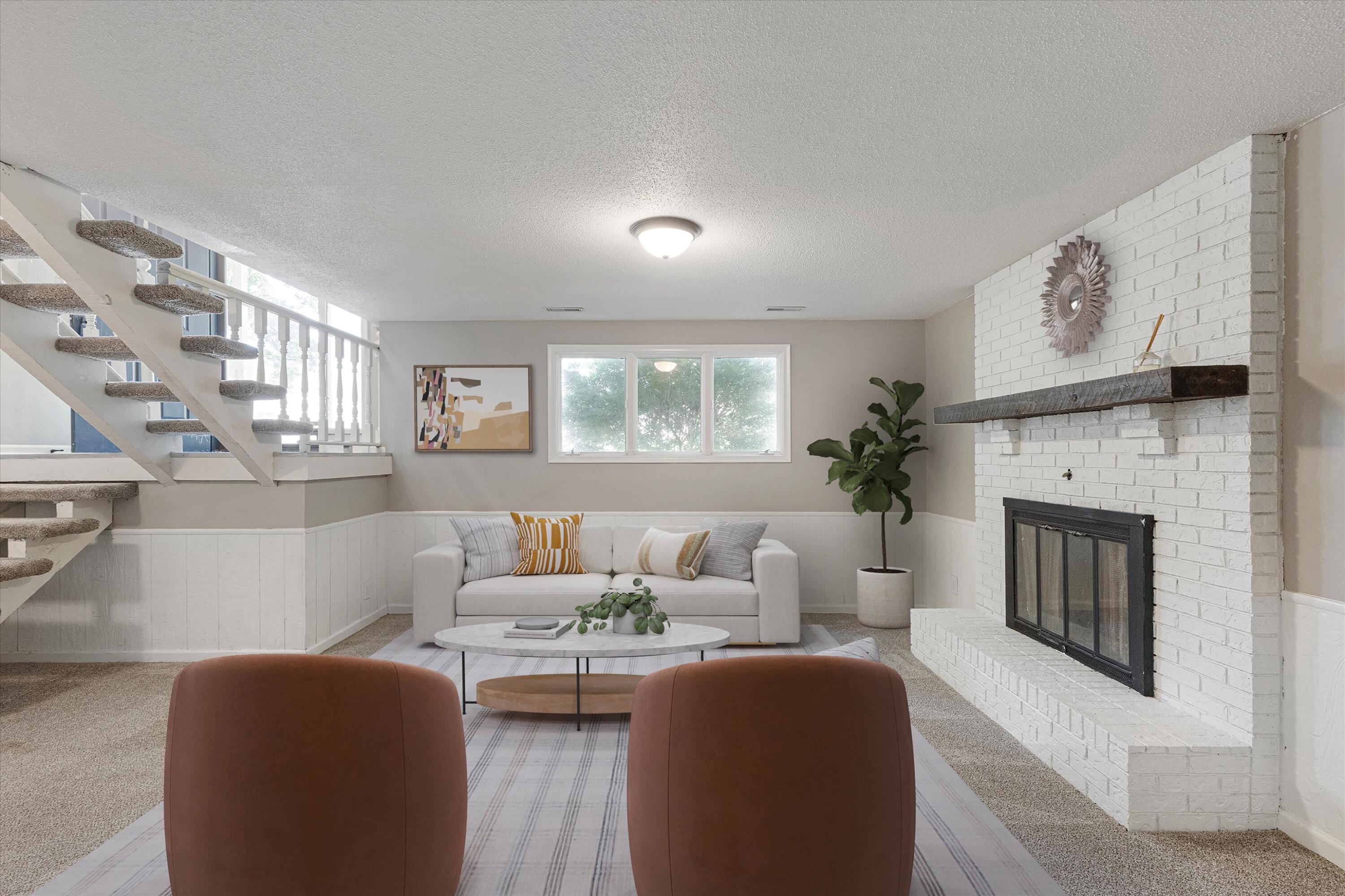 Council Bluffs, Iowa 51503, United States, 3 Bedrooms Bedrooms, ,3 BathroomsBathrooms,Residential,Contingent,193149