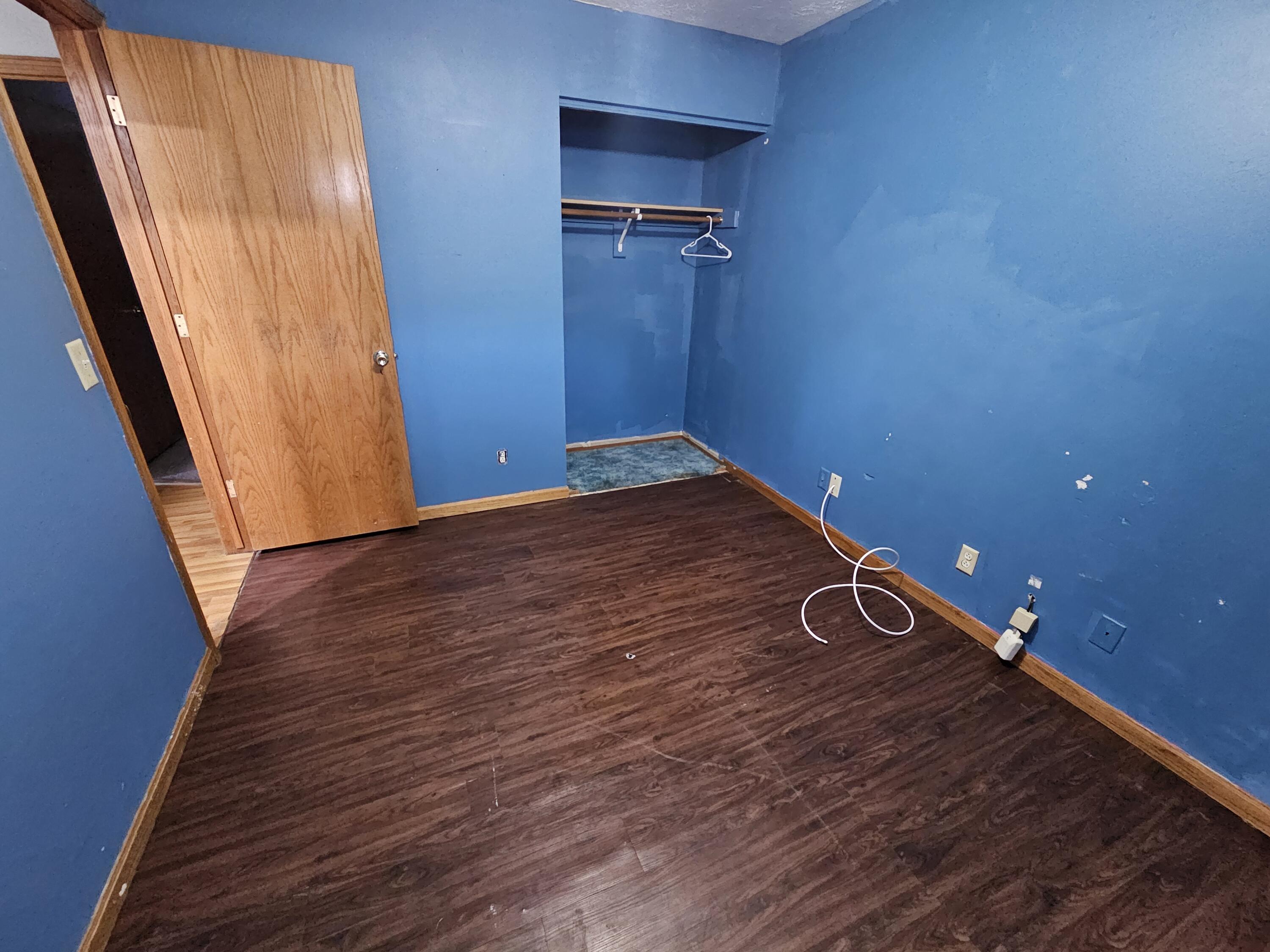 Council Bluffs, Iowa 51501, United States, 2 Bedrooms Bedrooms, ,1 BathroomBathrooms,Residential,Pending,167786