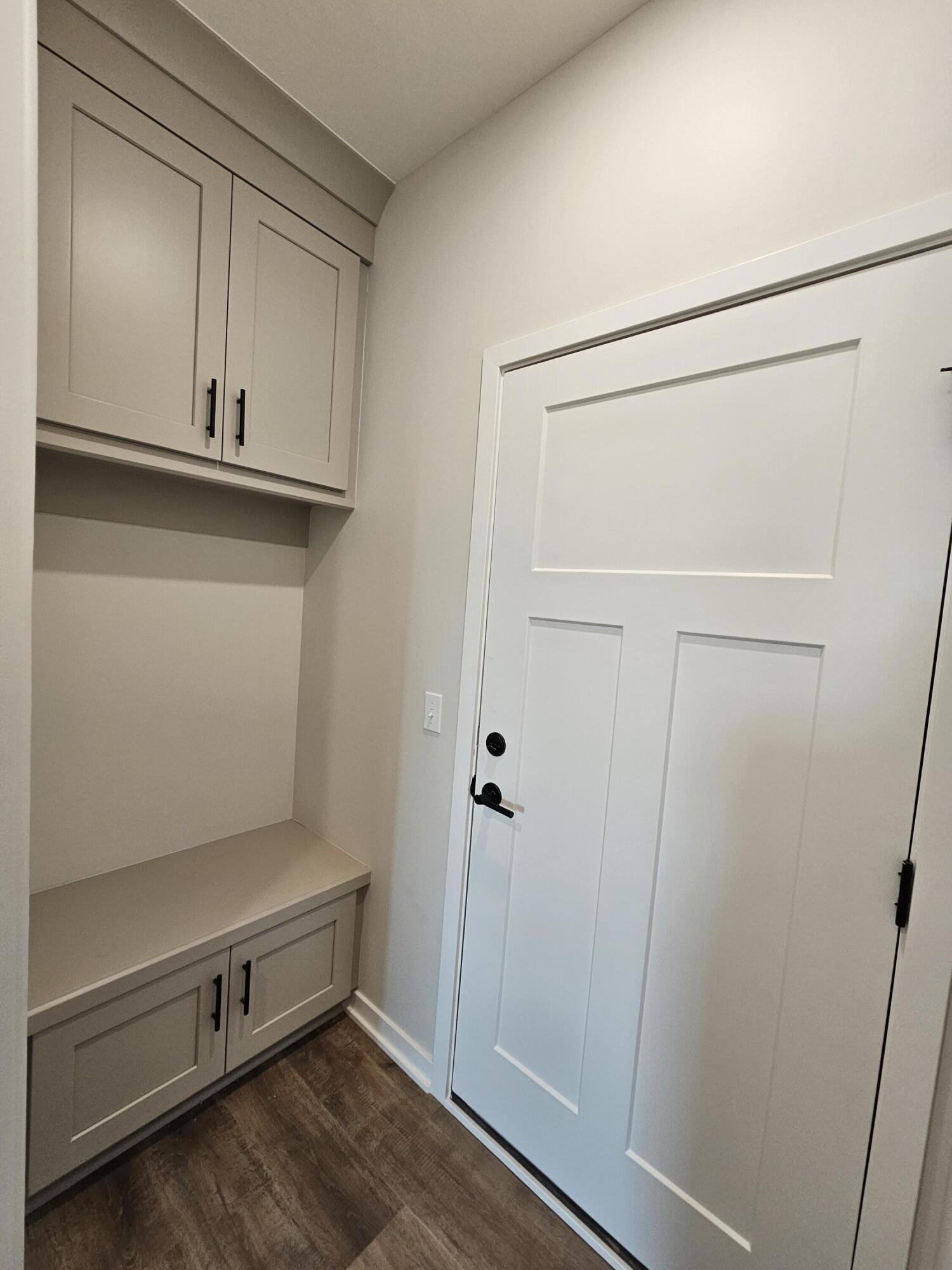 Neola, Iowa 51559, United States, 4 Bedrooms Bedrooms, ,3 BathroomsBathrooms,Residential,Pending,109737