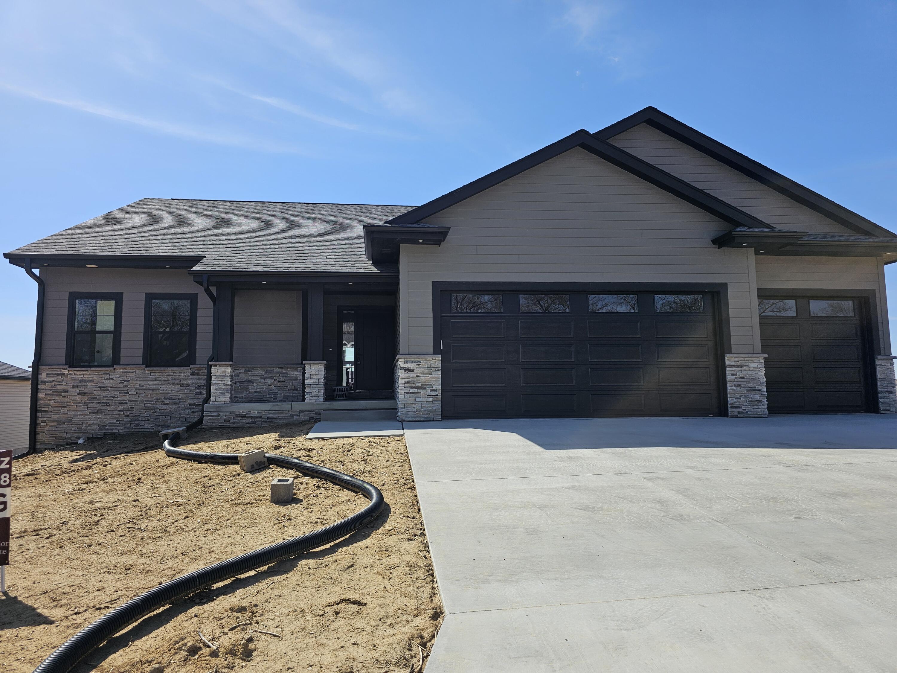 Neola, Iowa 51559, United States, 4 Bedrooms Bedrooms, ,3 BathroomsBathrooms,Residential,Pending,109737