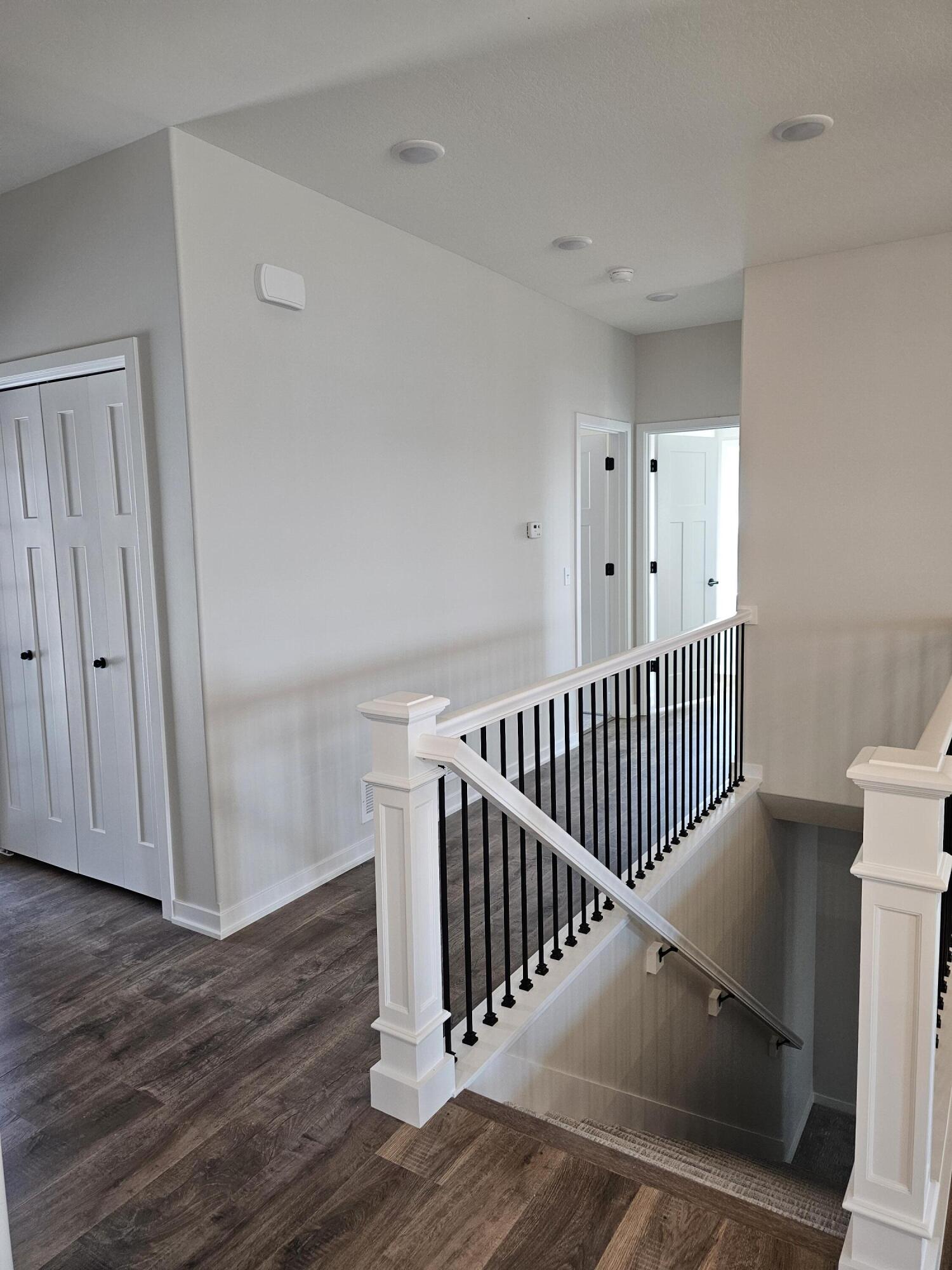 Neola, Iowa 51559, United States, 4 Bedrooms Bedrooms, ,3 BathroomsBathrooms,Residential,Pending,109737