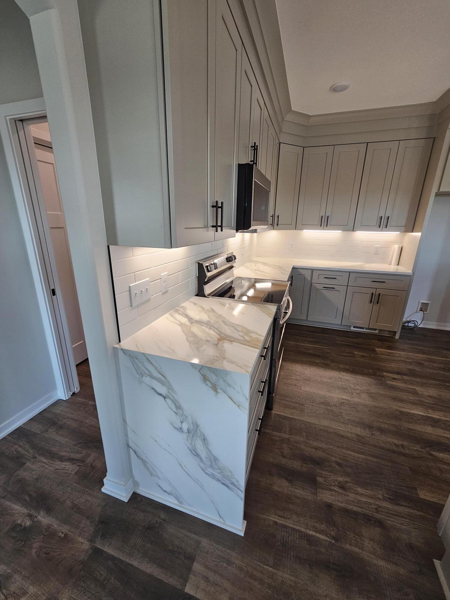 Neola, Iowa 51559, United States, 4 Bedrooms Bedrooms, ,3 BathroomsBathrooms,Residential,Pending,109737