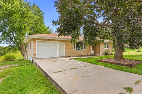 Photo of 936 OAKLAND Avenue, OAKLAND, IA 51560 (MLS # 26-1996)