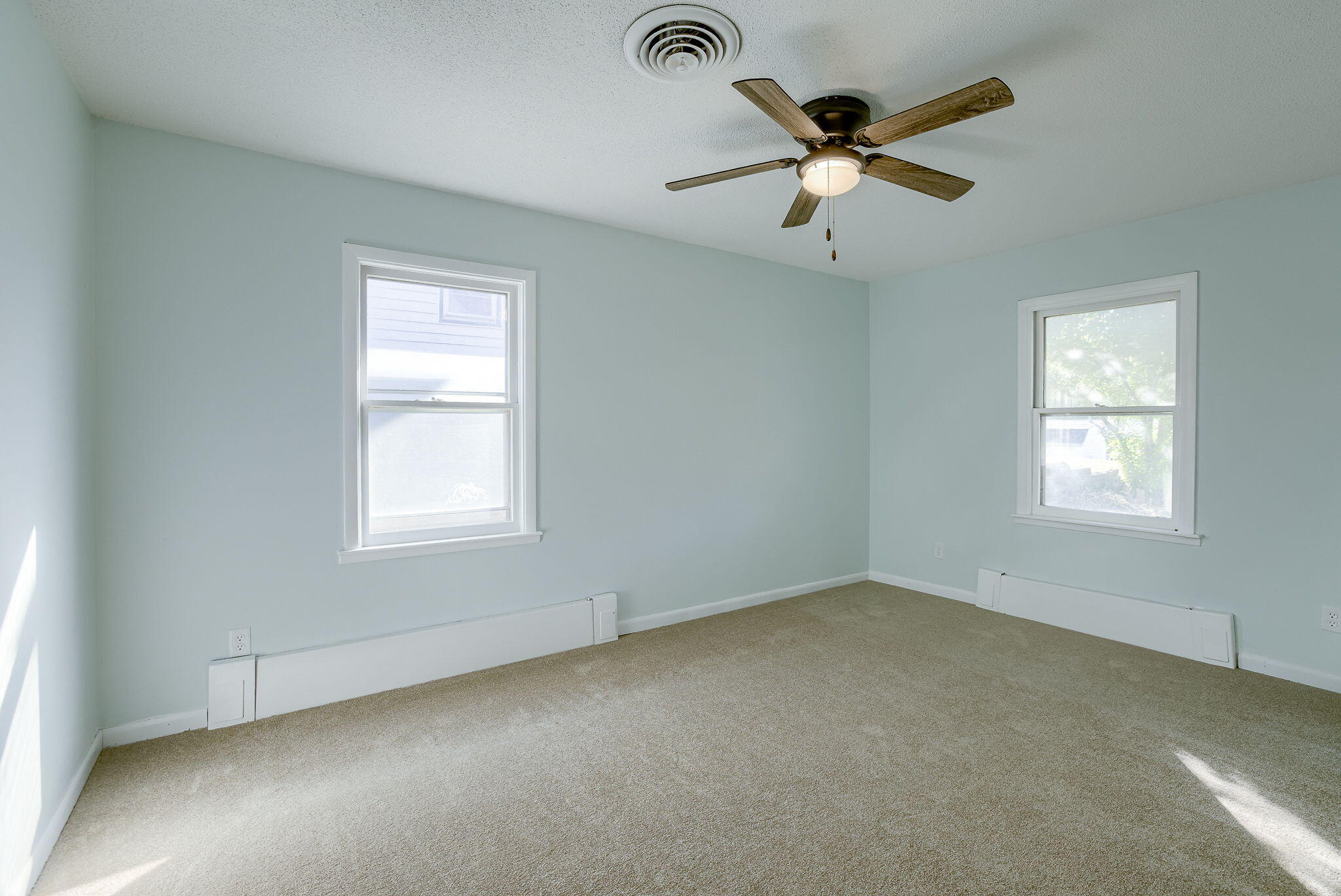 Atlantic, Iowa 50022, United States, 4 Bedrooms Bedrooms, ,4 BathroomsBathrooms,Residential,Active,249396