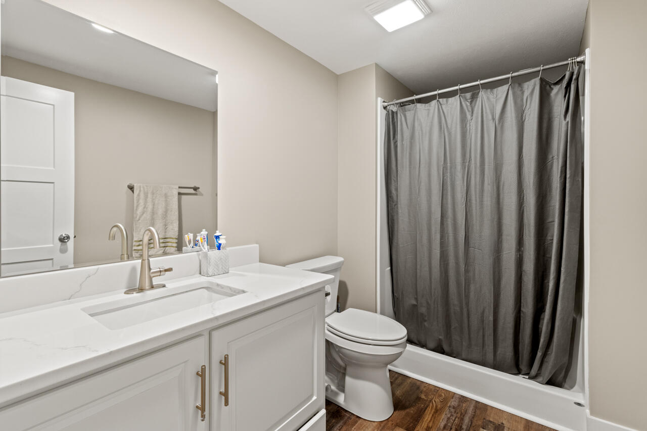 Glenwood, Iowa 51534, United States, 4 Bedrooms Bedrooms, ,3 BathroomsBathrooms,Residential,Active,113264