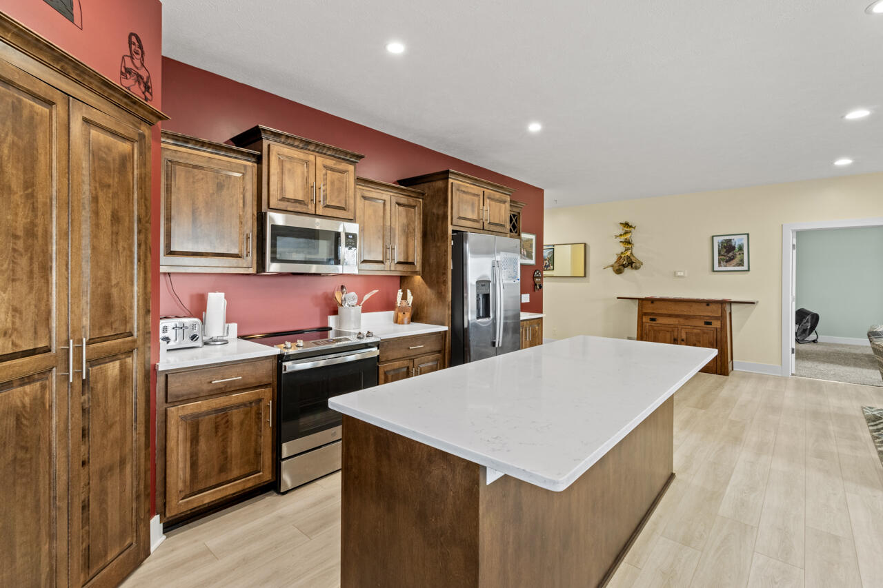 Glenwood, Iowa 51534, United States, 4 Bedrooms Bedrooms, ,3 BathroomsBathrooms,Residential,Active,113264