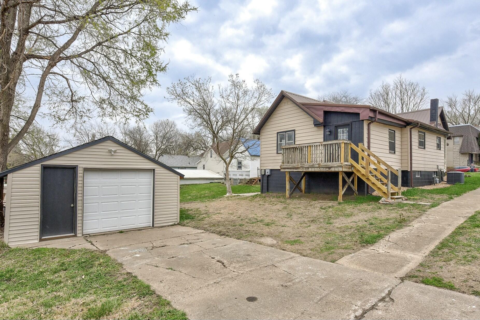 Harlan, Iowa 51537, United States, 3 Bedrooms Bedrooms, ,2 BathroomsBathrooms,Residential,Active,238162