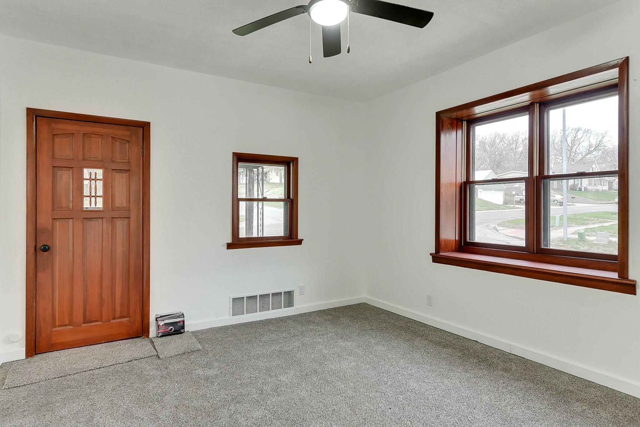 Harlan, Iowa 51537, United States, 3 Bedrooms Bedrooms, ,2 BathroomsBathrooms,Residential,Active,238162