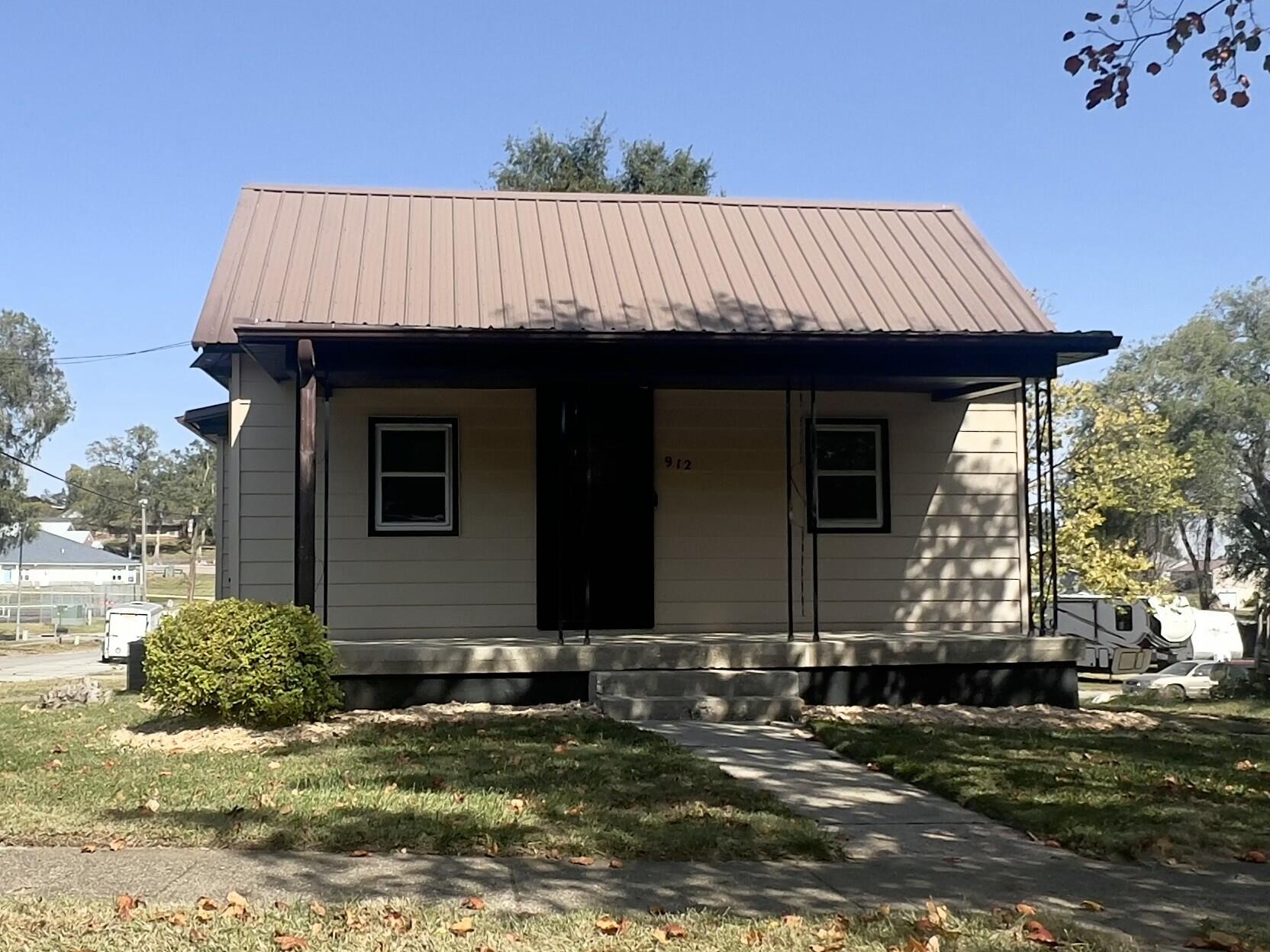 Harlan, Iowa 51537, United States, 3 Bedrooms Bedrooms, ,2 BathroomsBathrooms,Residential,Active,238162