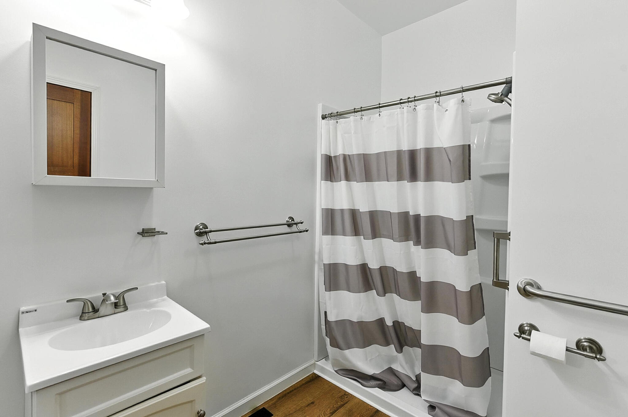 Council Bluffs, Iowa 51501, United States, 3 Bedrooms Bedrooms, ,3 BathroomsBathrooms,Residential,Contingent,160087