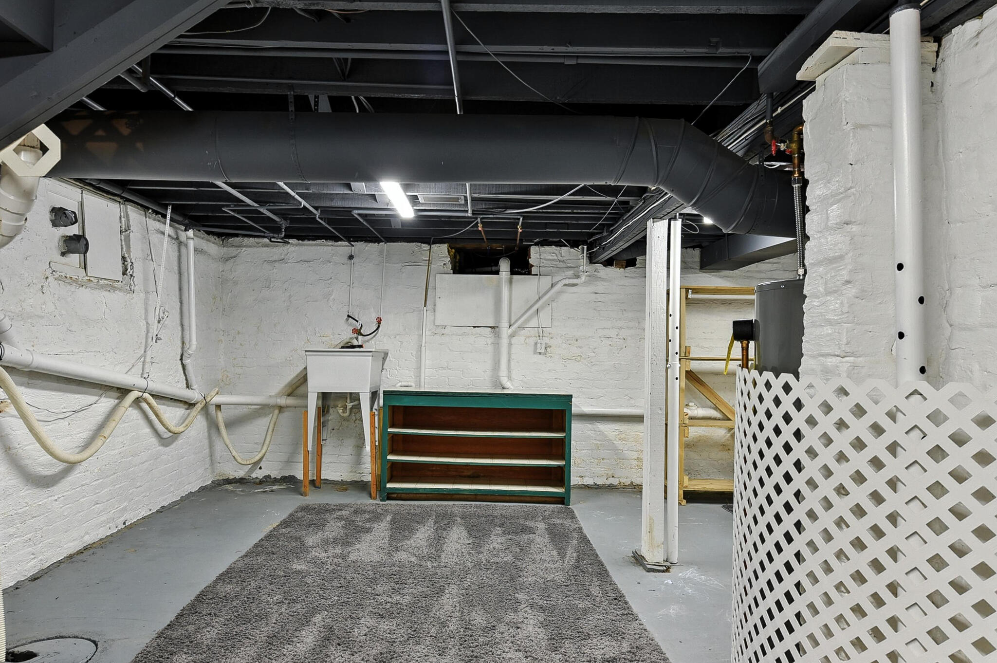 Council Bluffs, Iowa 51501, United States, 3 Bedrooms Bedrooms, ,3 BathroomsBathrooms,Residential,Contingent,160087