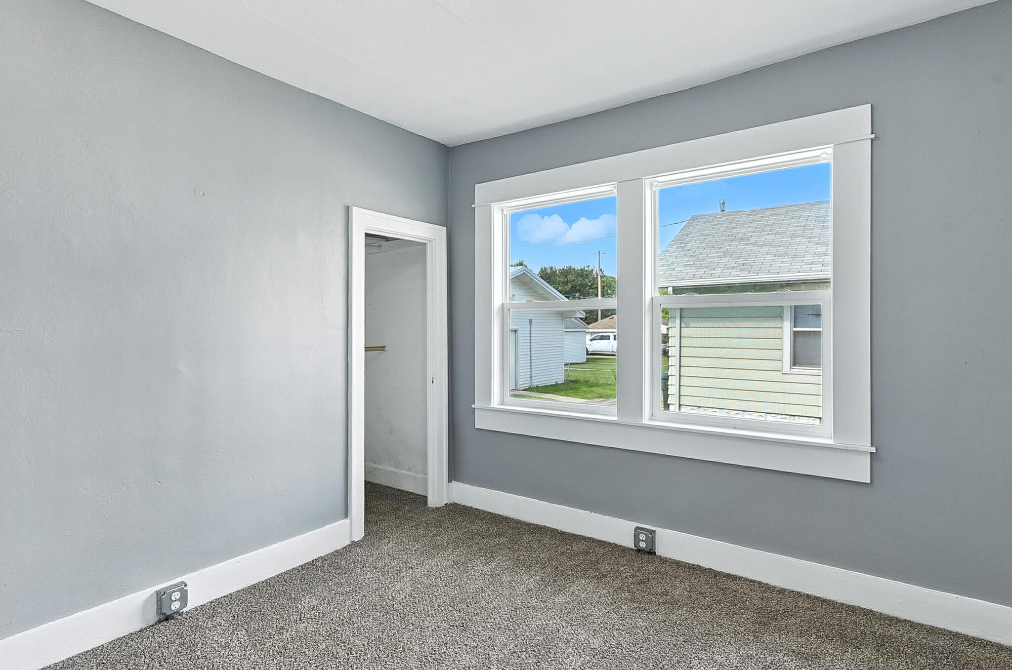 Council Bluffs, Iowa 51501, United States, 2 Bedrooms Bedrooms, ,1 BathroomBathrooms,Residential,Active,207664