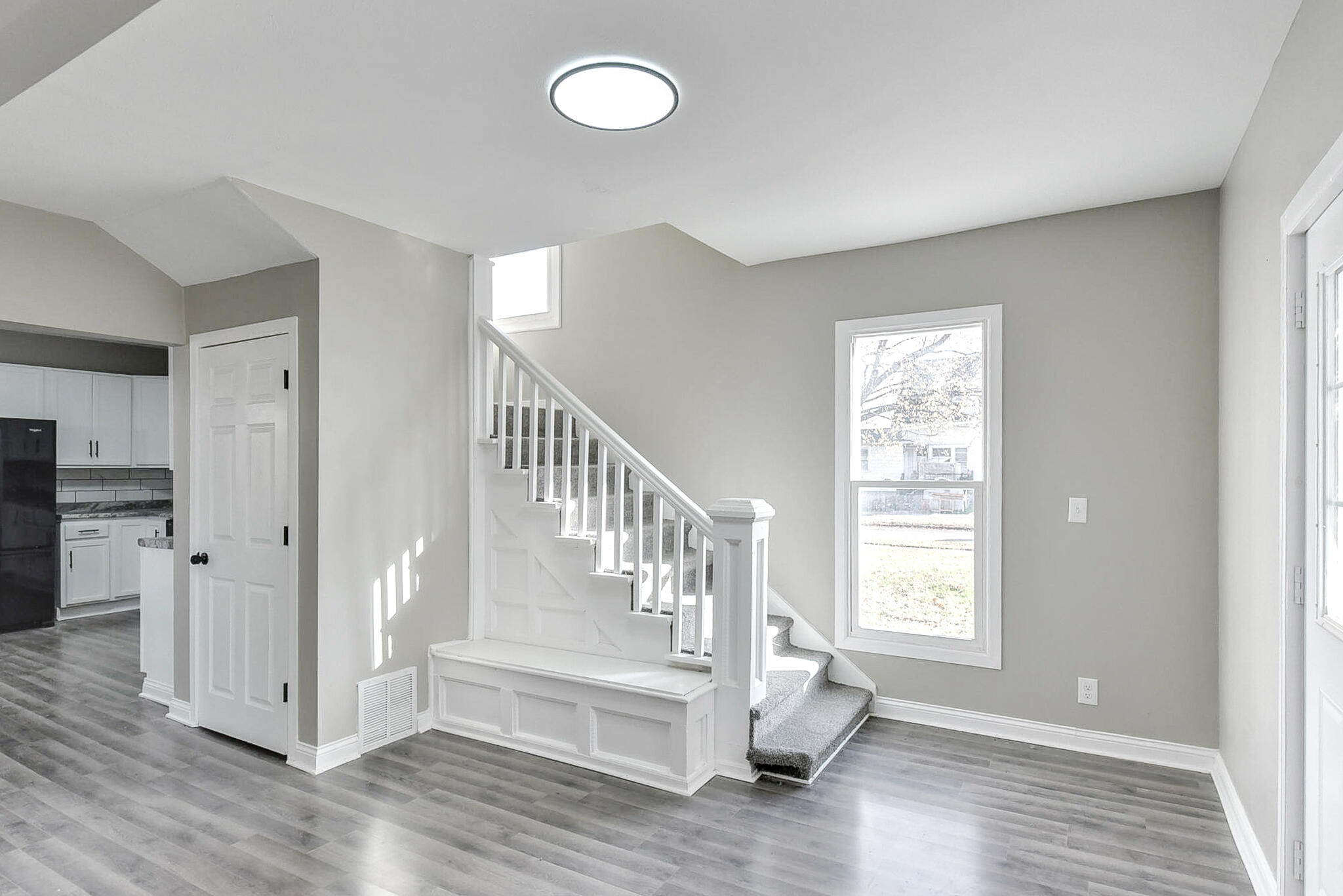 Red Oak, Iowa 51566, United States, 3 Bedrooms Bedrooms, ,2 BathroomsBathrooms,Residential,Pending,48181