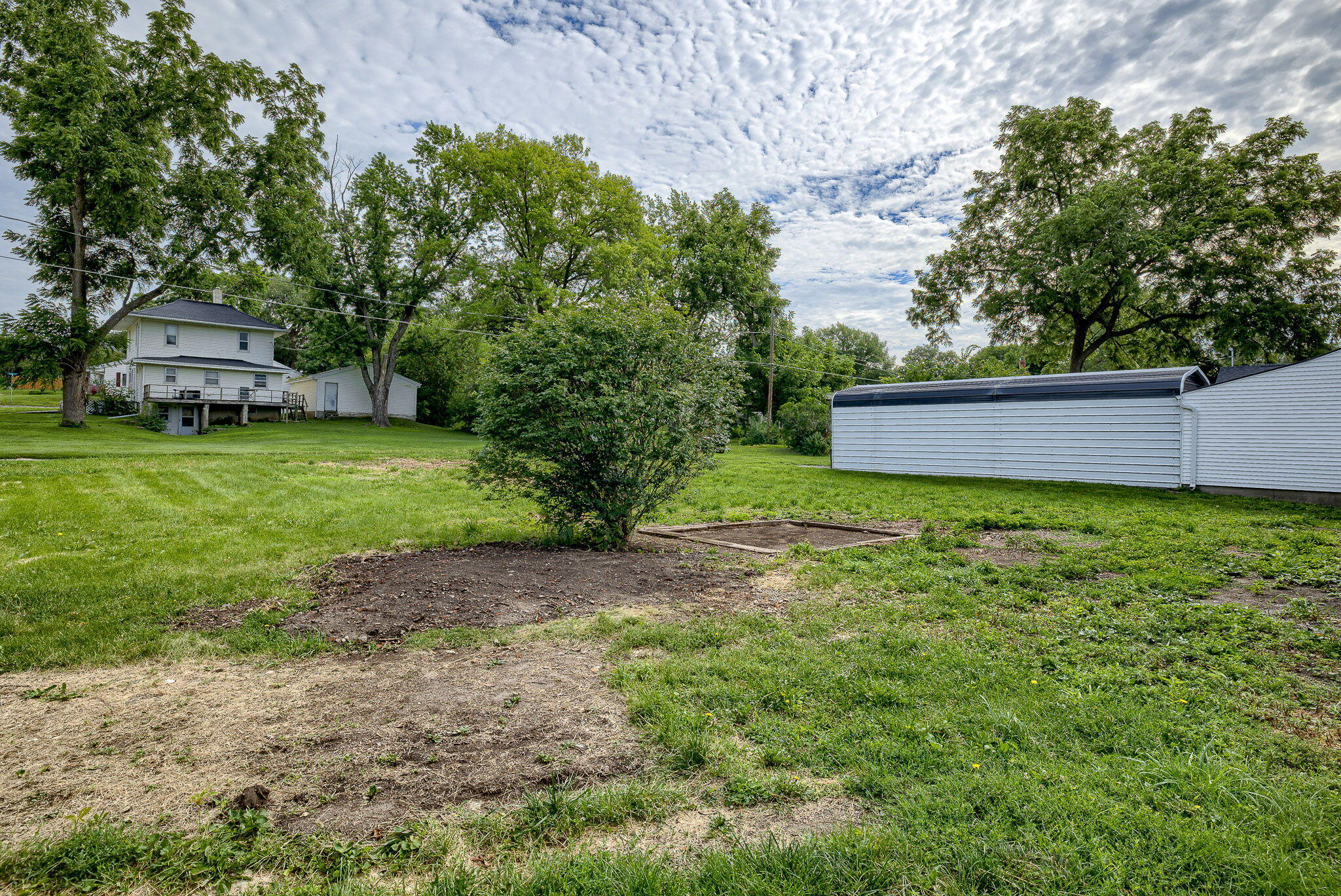 Shenandoah, Iowa 51601, United States, 2 Bedrooms Bedrooms, ,1 BathroomBathrooms,Residential,Active,77976