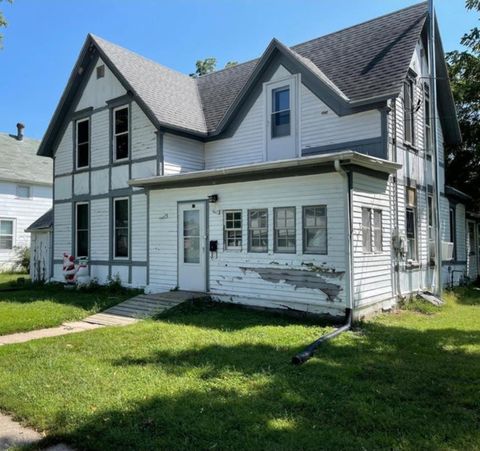 Photo of 401 E 5TH ST Street, VILLISCA, IA 50864 (MLS # 26-136)