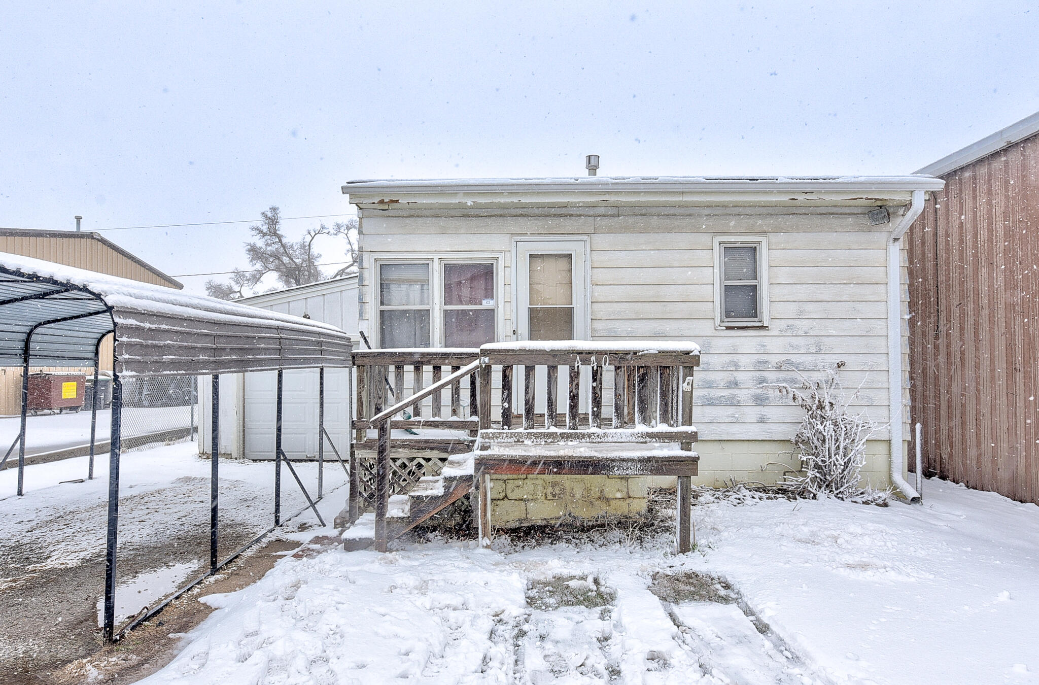 Council Bluffs, Iowa 51501, United States, 2 Bedrooms Bedrooms, ,1 BathroomBathrooms,Residential,Pending,90678