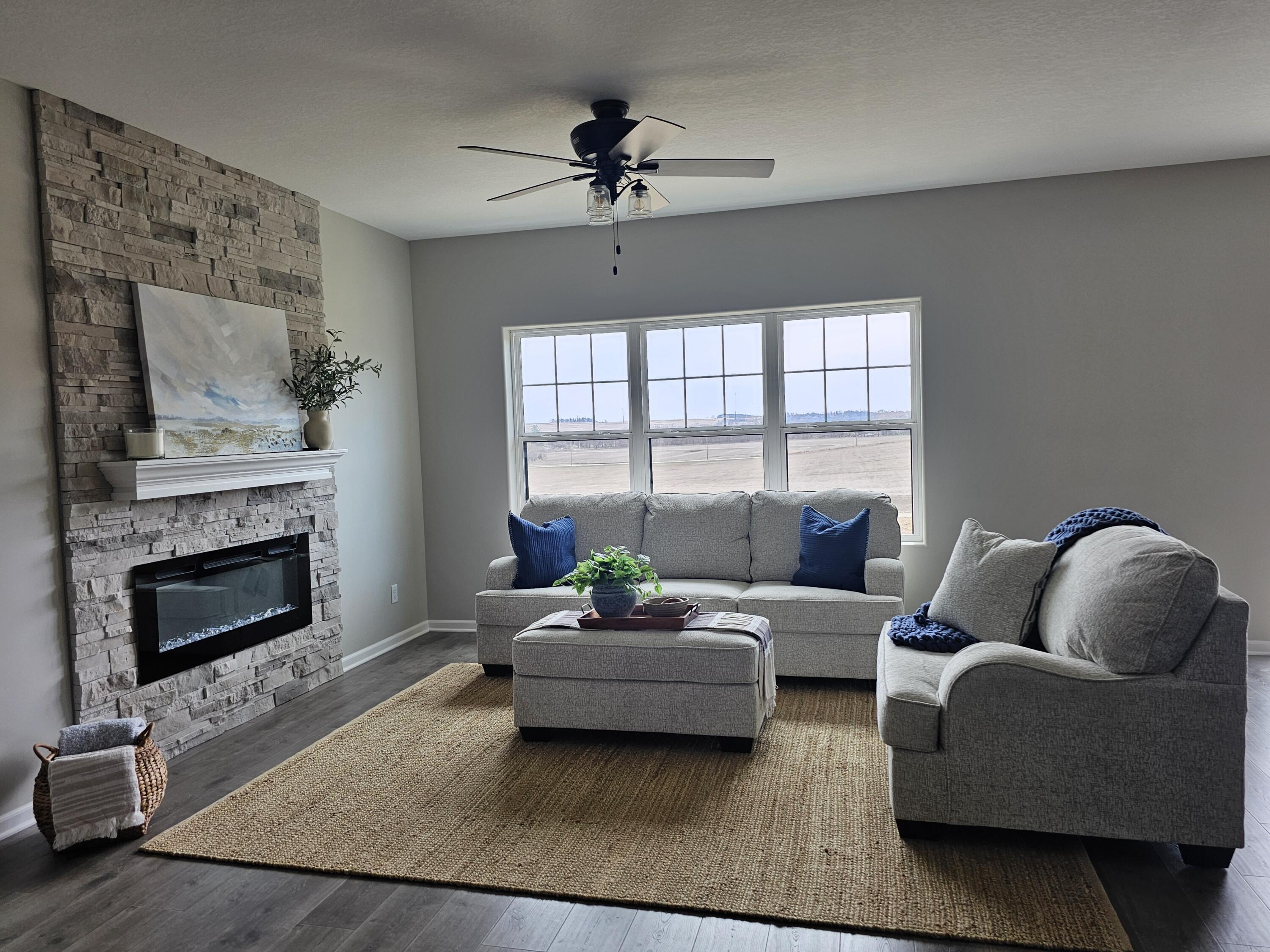 Avoca, Iowa 51521, United States, 4 Bedrooms Bedrooms, ,3 BathroomsBathrooms,Residential,Active,109161