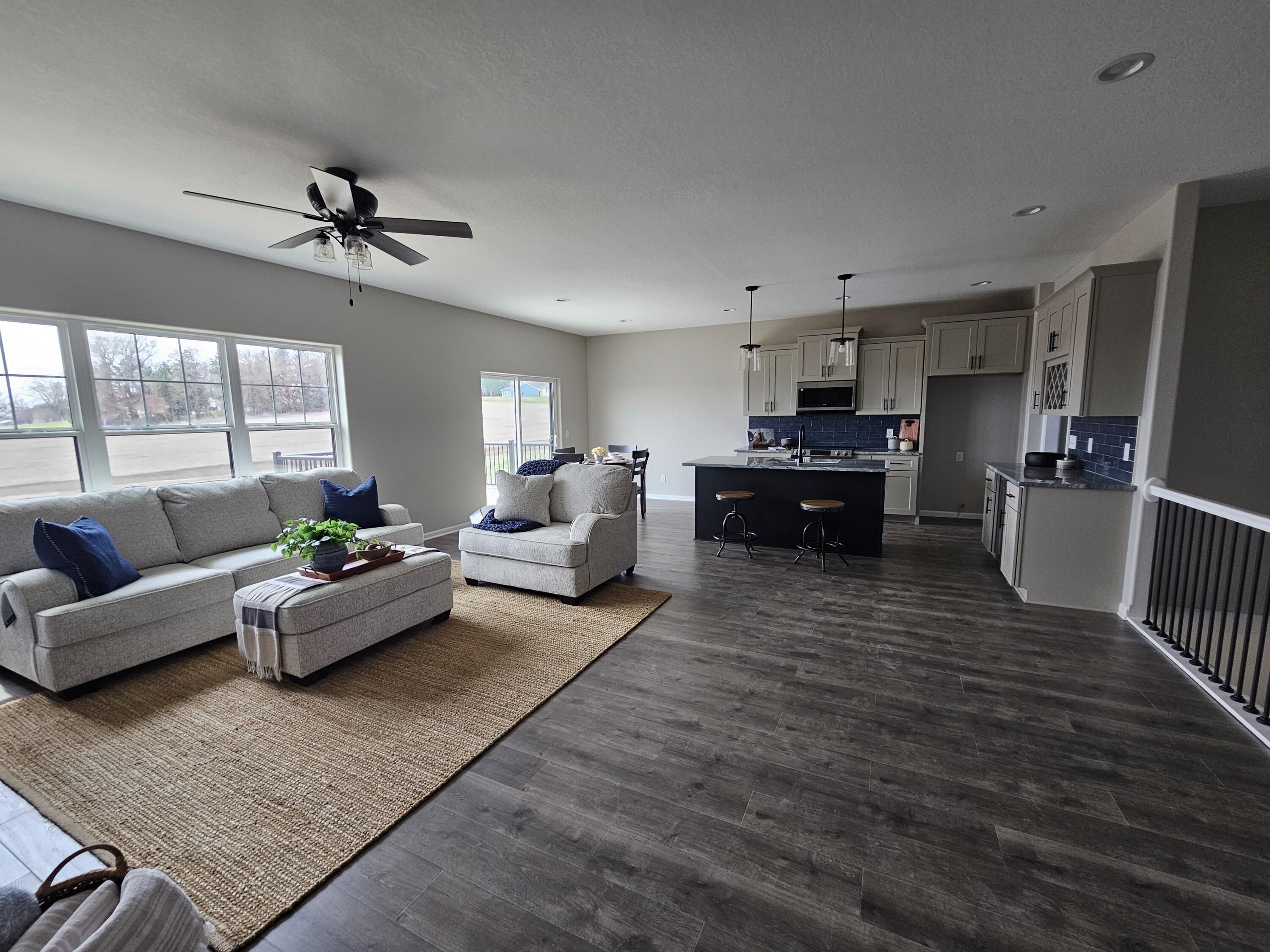 Avoca, Iowa 51521, United States, 4 Bedrooms Bedrooms, ,3 BathroomsBathrooms,Residential,Active,109161